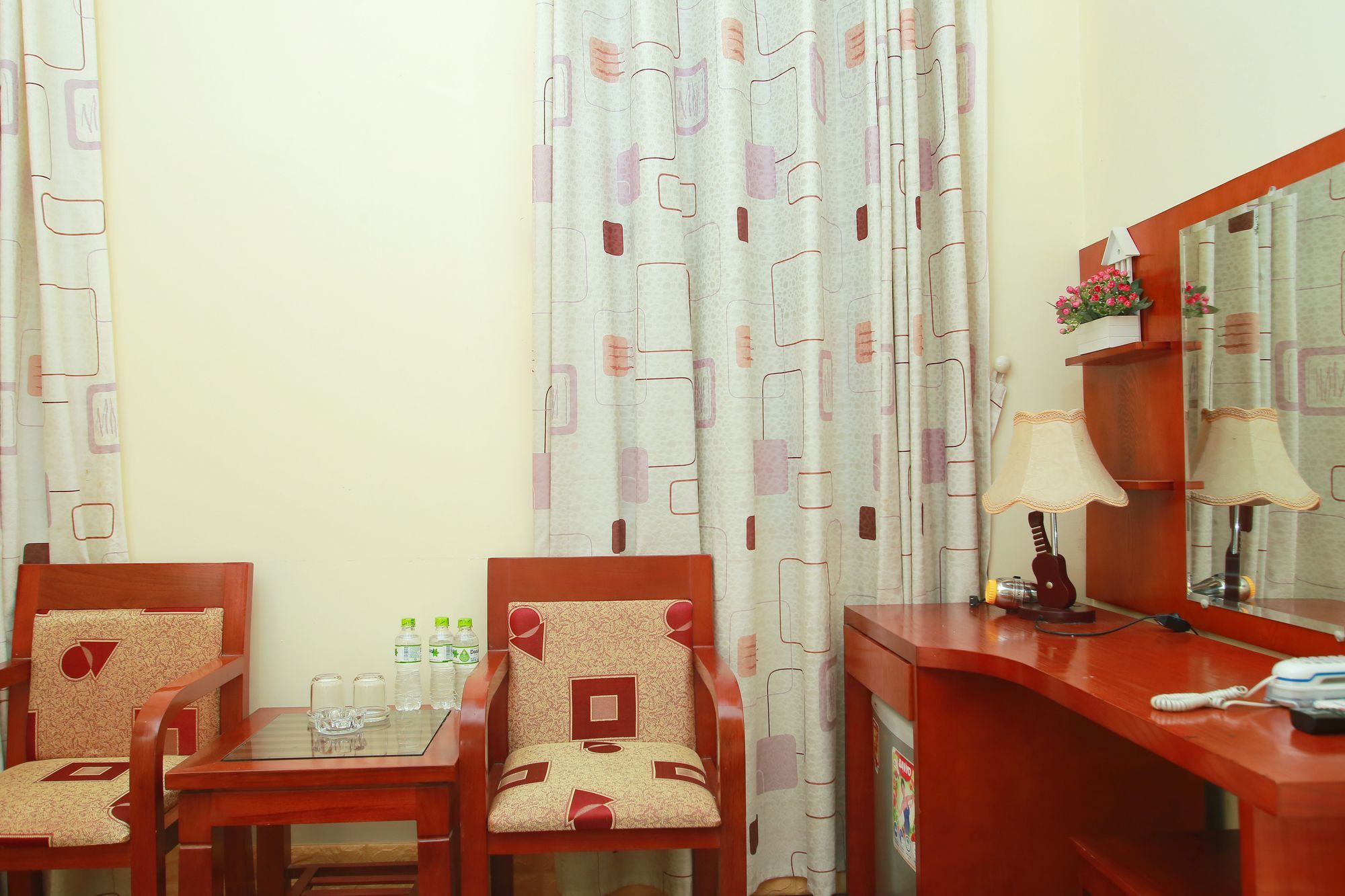 Reddoorz Near Hanoi Railway Station Exterior foto