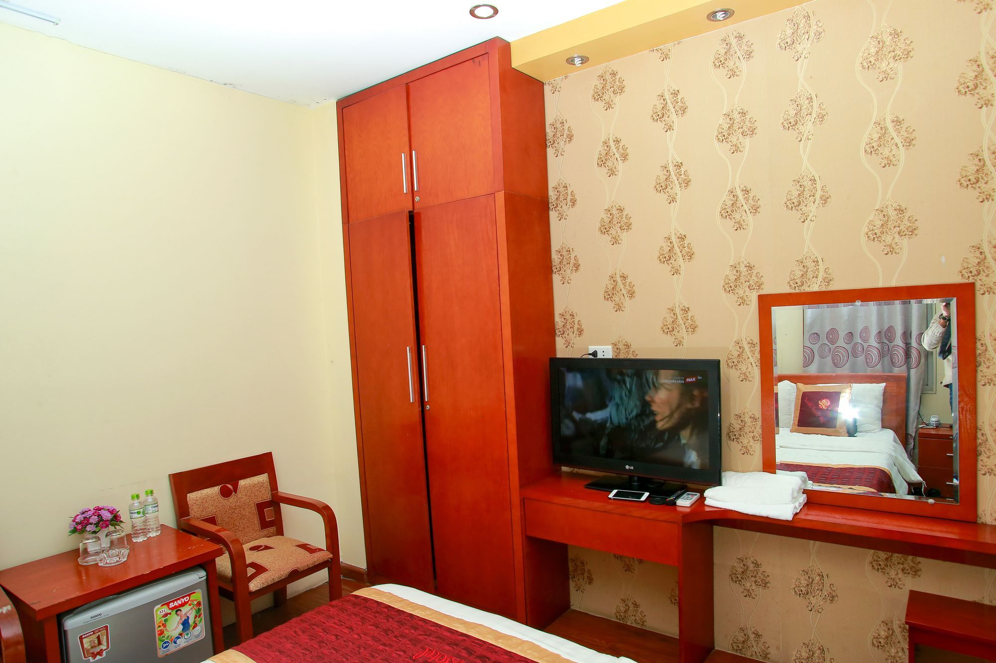 Reddoorz Near Hanoi Railway Station Exterior foto