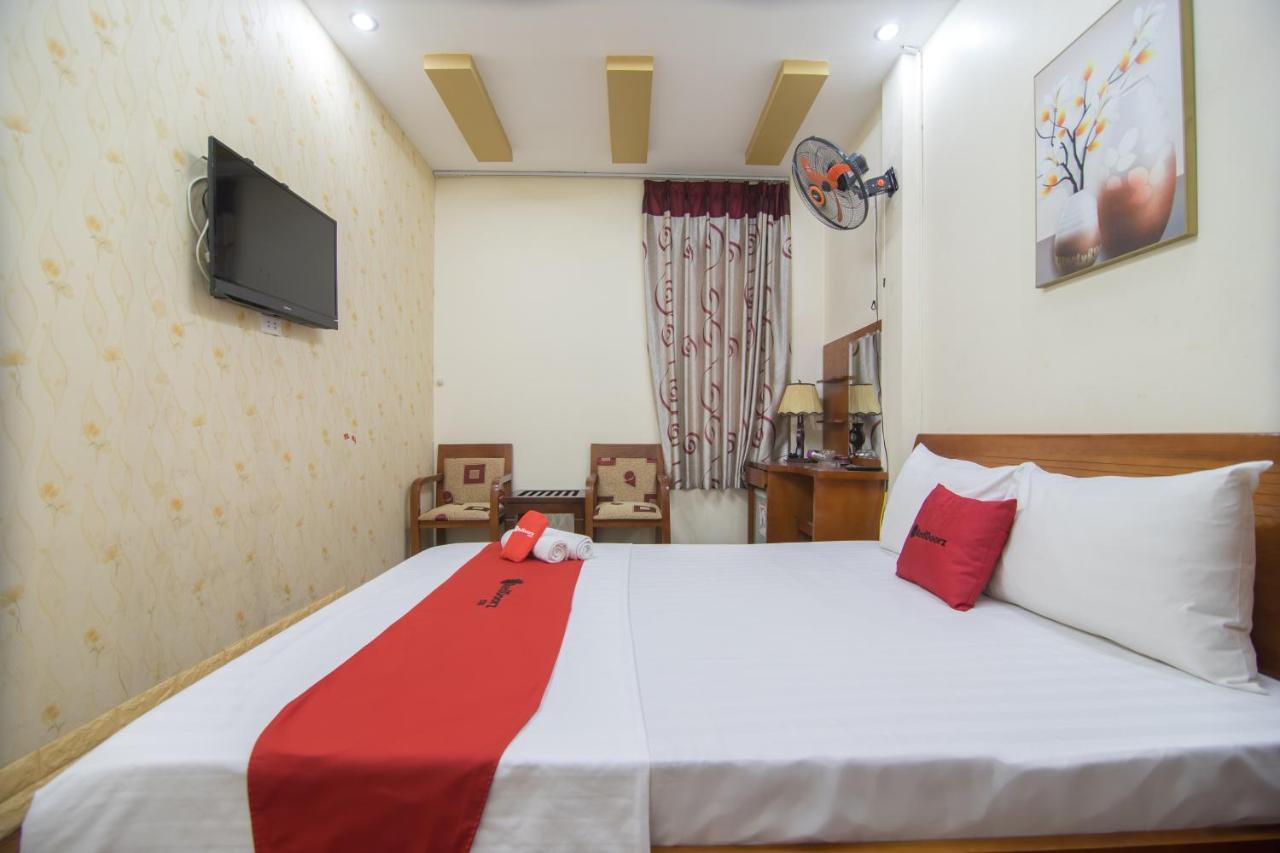 Hotel Reddoorz Near Hanoi Railway Station Exterior foto