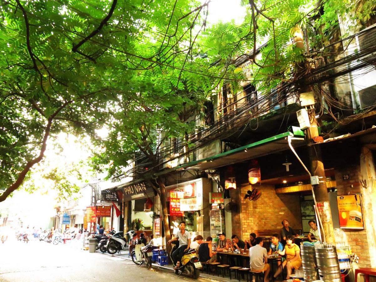 Hotel Reddoorz Near Hanoi Railway Station Exterior foto